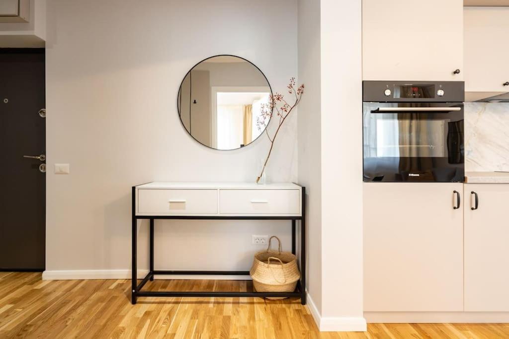 Sunny 2Br Flat - Top Location - Stunning Views Букурещ Екстериор снимка